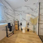 Kala-mar Apartament *