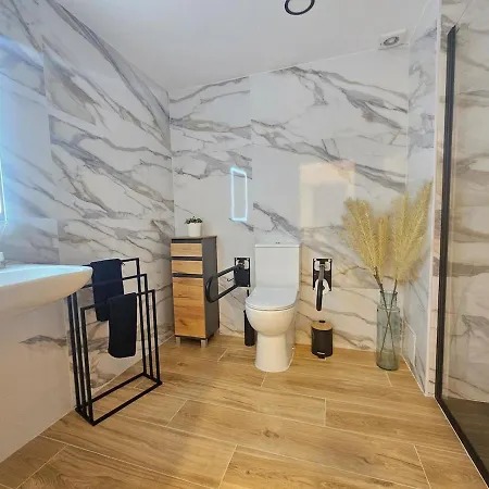 Kala-mar Apartment *
